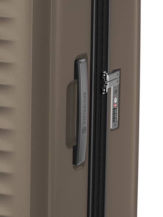 Victorinox Airox Advanced 4 kolečka Vozík L 75 cm s roztažitelným záhybem