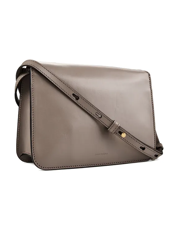 The Bridge Lucrezia Crossbody-väska Läder 22 cm The Bridge Lucrezia Crossbody-väska Läder 22 cm