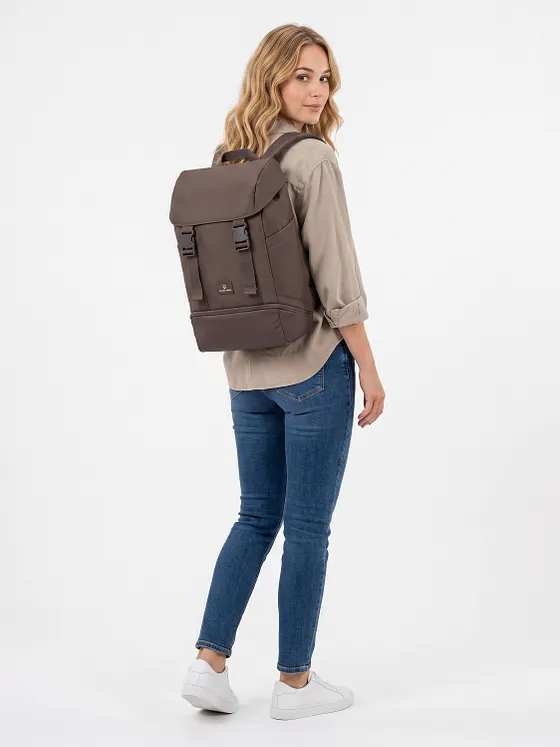 Johnny Urban Nico Daypack 41 cm Laptopfack