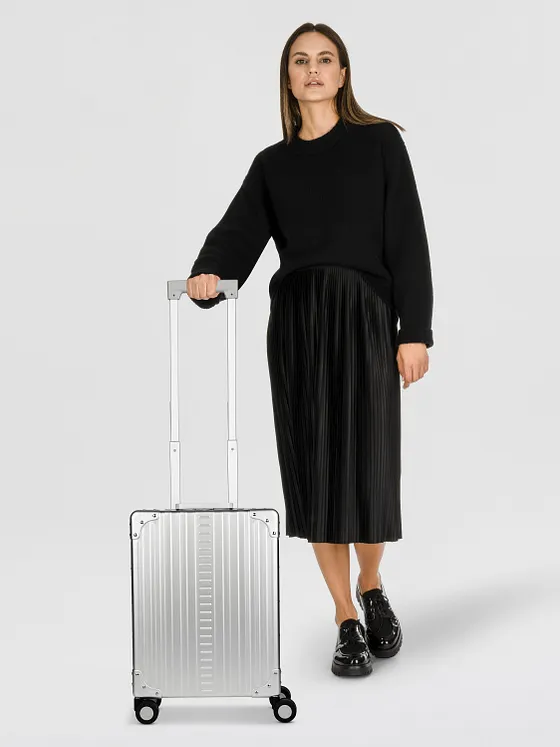 Aleon Business-kabinväska med 4-hjulig konstruktion i Aluminium, 50 cm, med fack för bärbar dator Aleon Business-kabinväska med 4-hjulig konstruktion i Aluminium, 50 cm, med fack för bärbar dator
