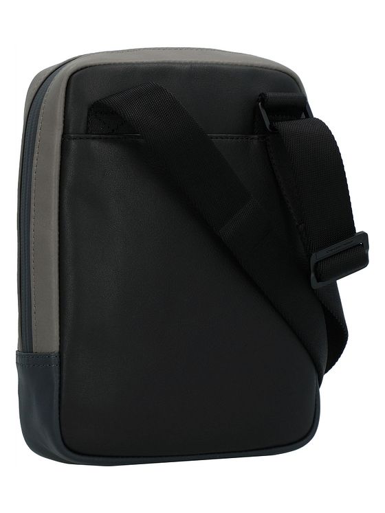 Piquadro Urban skuldertaske i læder 17 cm