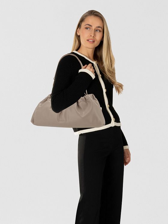 Hugo Millie Skuldertaske 35 cm Hugo Millie Skuldertaske 35 cm