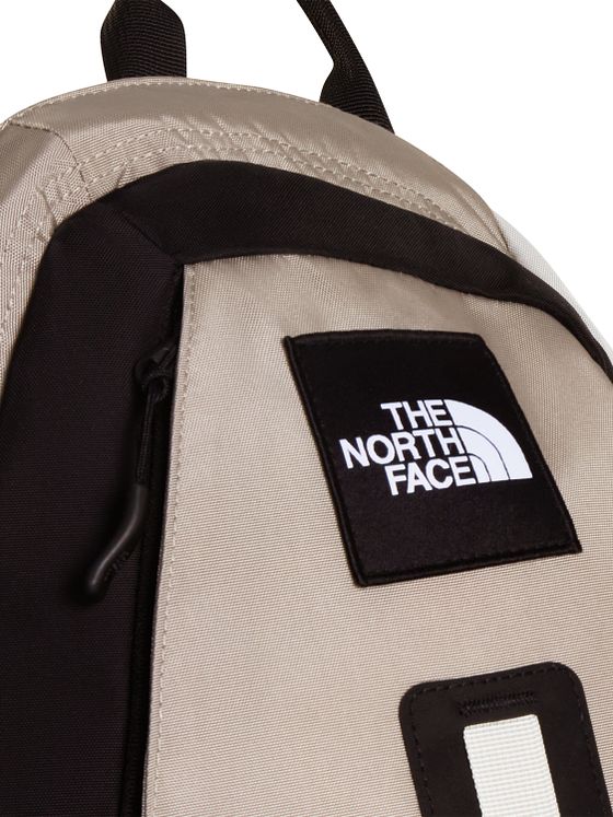 The North Face Hot Shot Sling Bag 47 cm The North Face Hot Shot Sling Bag 47 cm