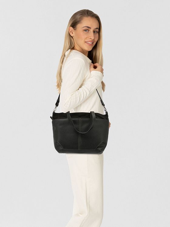 Tom Tailor Miha Skuldertaske 41 cm Tom Tailor Miha Skuldertaske 41 cm