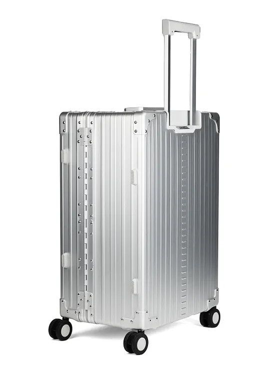 Aleon Traveler 4-pyöräinen alumiinivetolaukku, 67 cm, pukupussilla Aleon Traveler 4-pyöräinen alumiinivetolaukku, 67 cm, pukupussilla