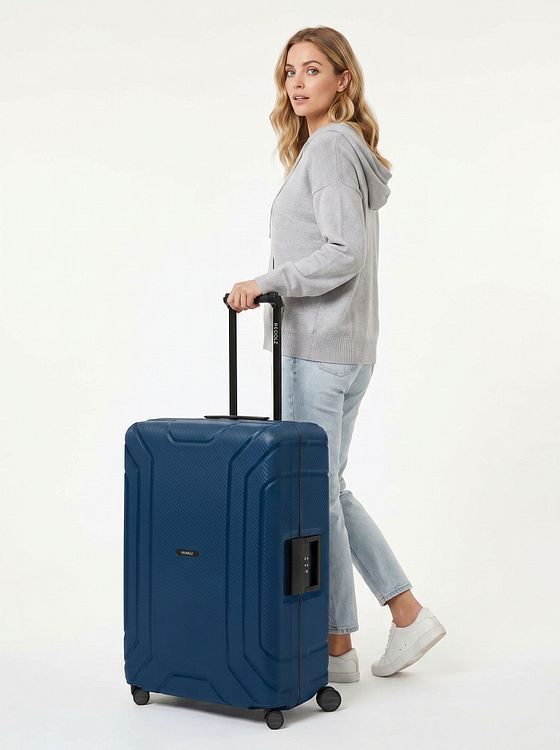 Redolz Essentials 15 4-Rollen Trolley 75 cm mit Dreipunkt-Verschluss Redolz Essentials 15 4-Rollen Trolley 75 cm mit Dreipunkt-Verschluss
