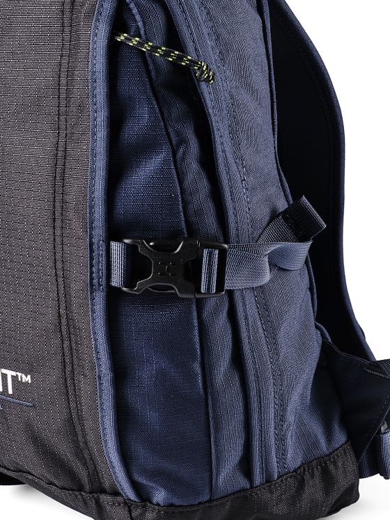 Haglöfs Tight Daypack 39 cm Laptoprum