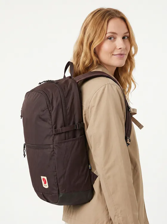 Fjällräven High Coast 24 L Turistický batoh 49 cm