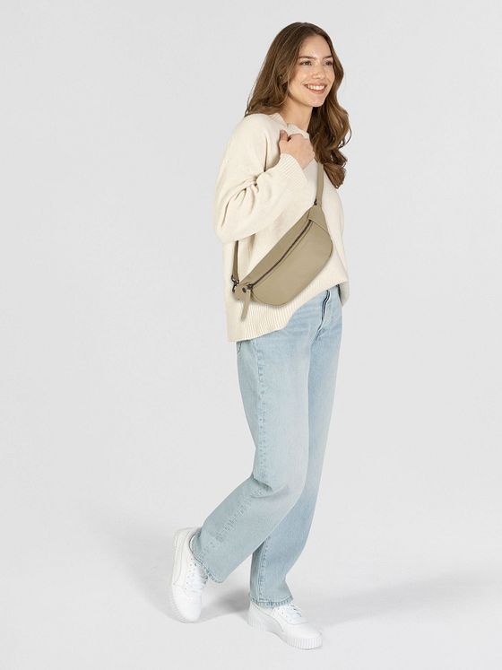 aunts & uncles Jamie's Orchard Bilberry Bæltetaske Læder 29 cm aunts & uncles Jamie's Orchard Bilberry Bæltetaske Læder 29 cm