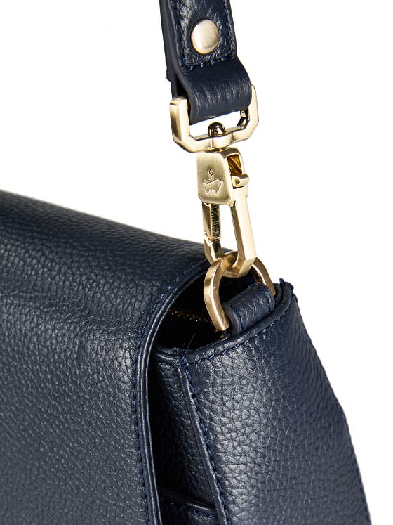 Braun Büffel Hanna Skuldertaske S Læder 26 cm Braun Büffel Hanna Skuldertaske S Læder 26 cm