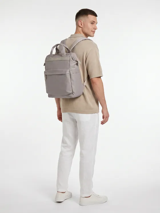 bugatti Mare 2.0 Dagsryggsäckar 38 cm Laptopfack bugatti Mare 2.0 Dagsryggsäckar 38 cm Laptopfack