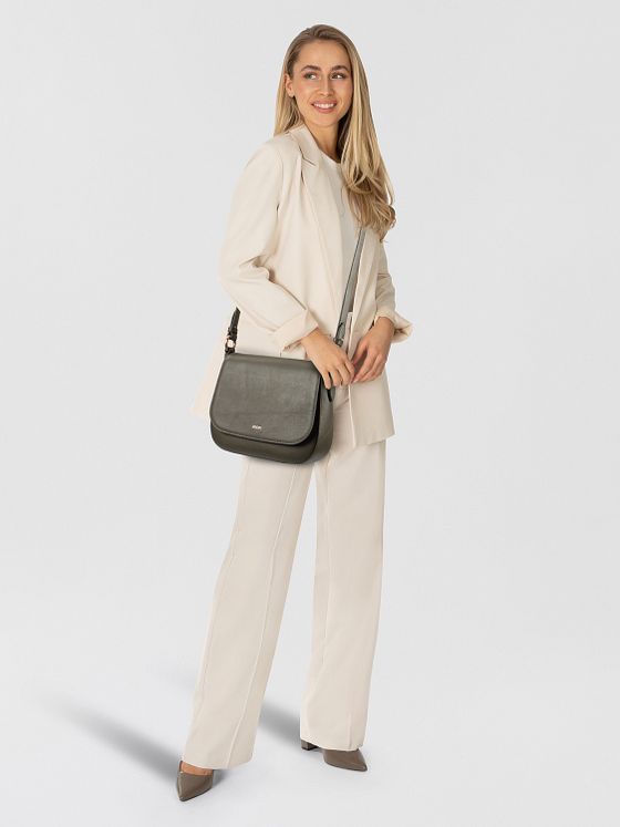 Joop! Sofisticato 1.0 Esmera Skuldertaske Læder 22 cm Joop! Sofisticato 1.0 Esmera Skuldertaske Læder 22 cm