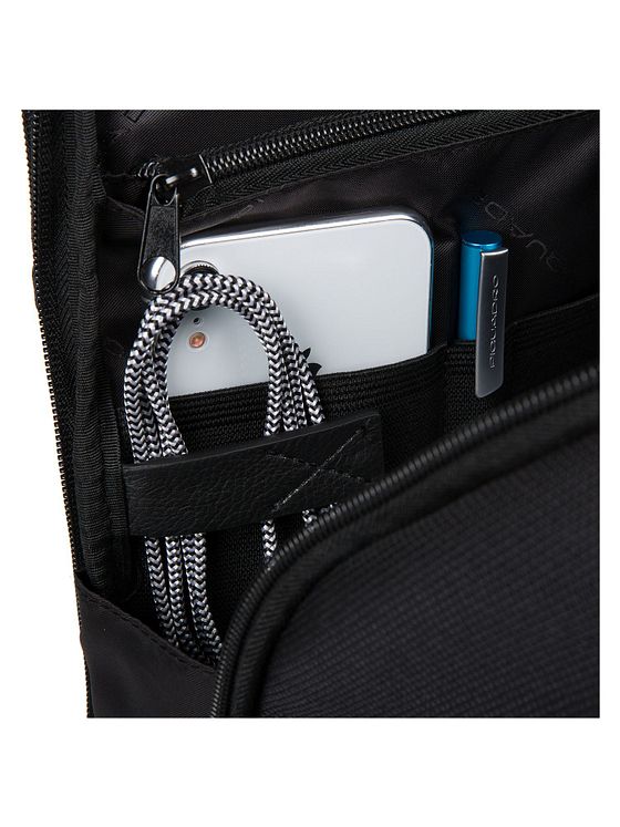 Piquadro Batoh Trakai RFID s přihrádkou na notebook 42 cm