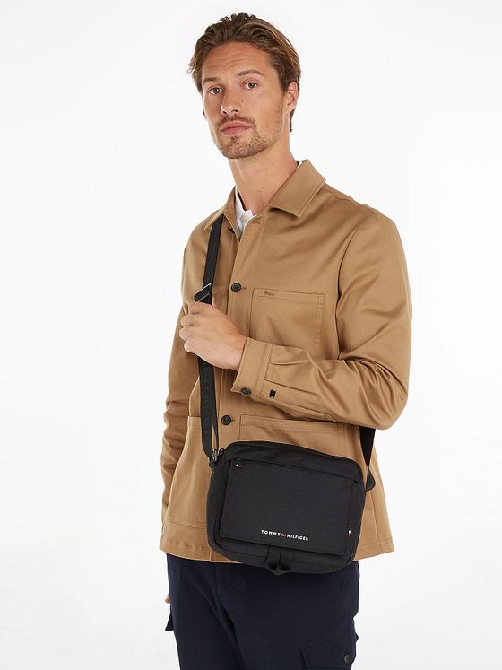 Tommy Hilfiger TH Element Skuldertaske 24 cm