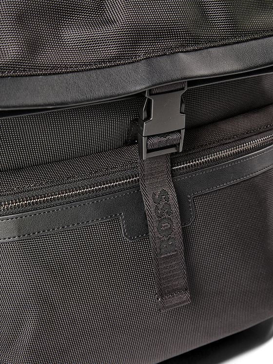 Boss Ray Batoh 43 cm Kapsa na notebook