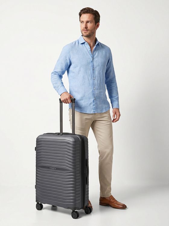 Stratic Shine 4 ruedas Trolley 66 cm Con asa expansible Stratic Shine 4 ruedas Trolley 66 cm Con asa expansible