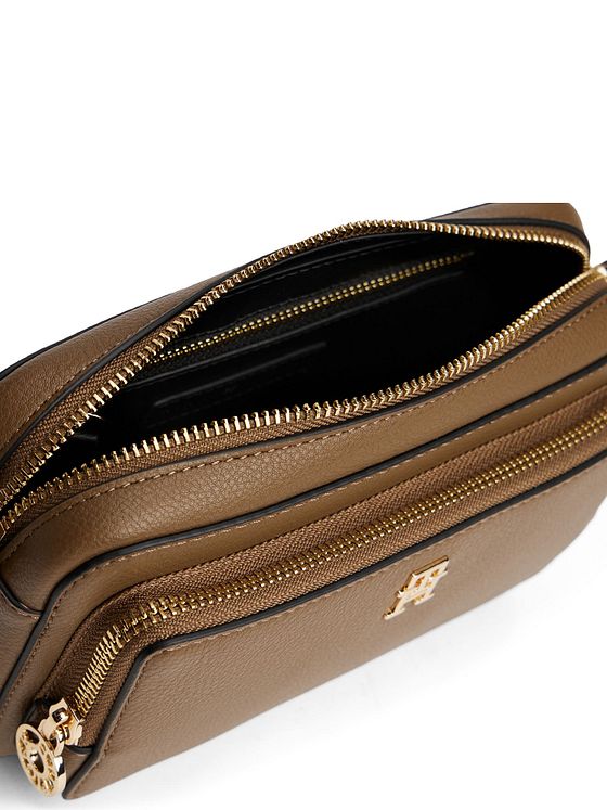 Tommy Hilfiger TH Icon Skuldertaske 20.5 cm Tommy Hilfiger TH Icon Skuldertaske 20.5 cm