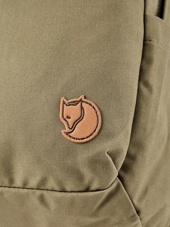Fjällräven Övik Räven 20 Denní batoh 46 cm Kapsa na notebook