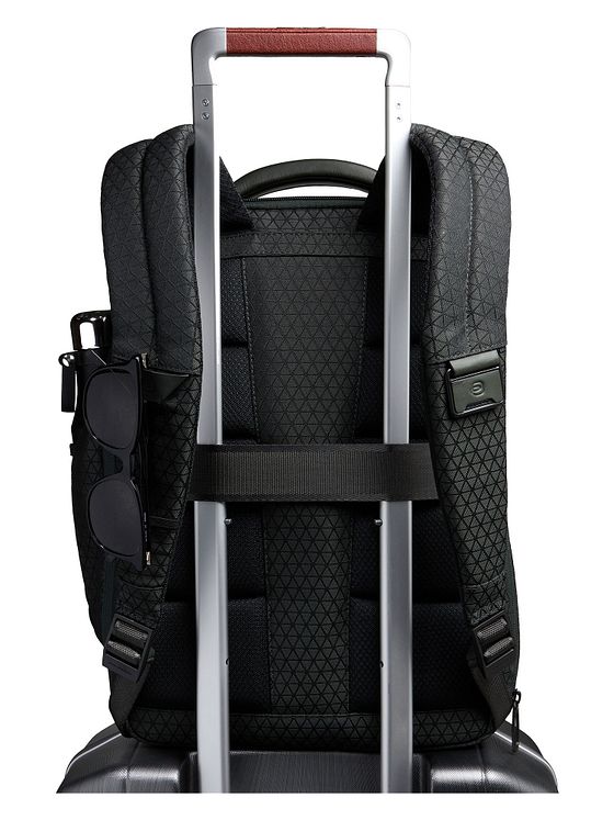 Piquadro Hex-rejserygsæk 41 cm med rum til bærbar computer Piquadro Hex-rejserygsæk 41 cm med rum til bærbar computer