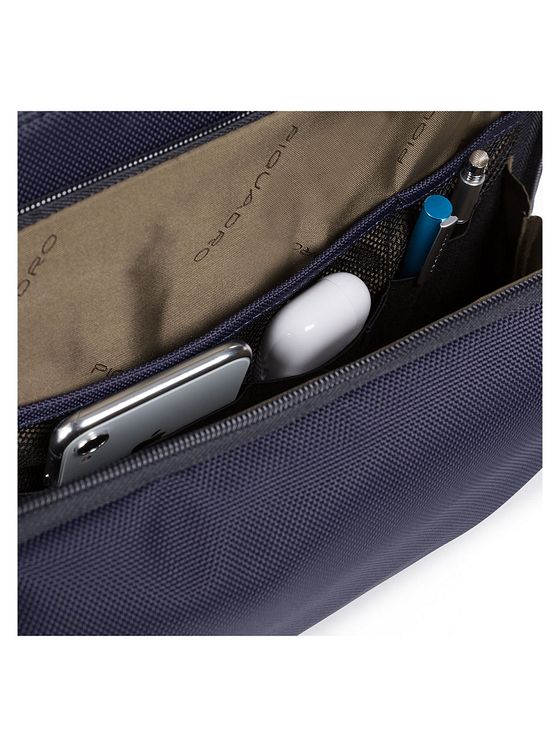 Piquadro Brief Messenger 43 cm rum til bærbar computer