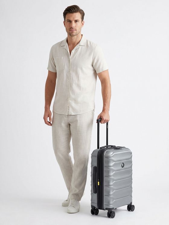 Delsey Paris Meteor 4-hjulig Handbagageväska 55 cm med expansionsveck Delsey Paris Meteor 4-hjulig Handbagageväska 55 cm med expansionsveck