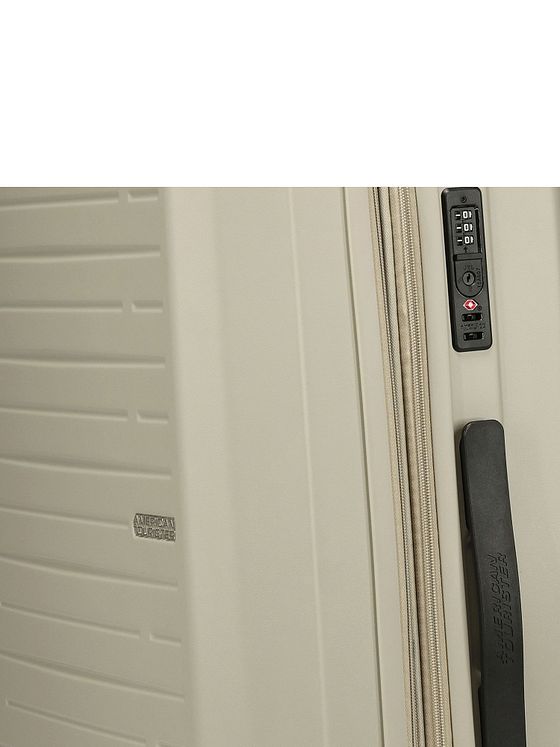 American Tourister Aerojoy 4 hjul Kuffert 3-delt med strækfold American Tourister Aerojoy 4 hjul Kuffert 3-delt med strækfold