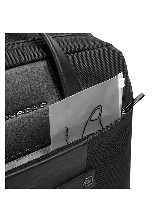 Piquadro Krátký dvoukolový obchodní vozík 40 cm s přihrádkou na notebook