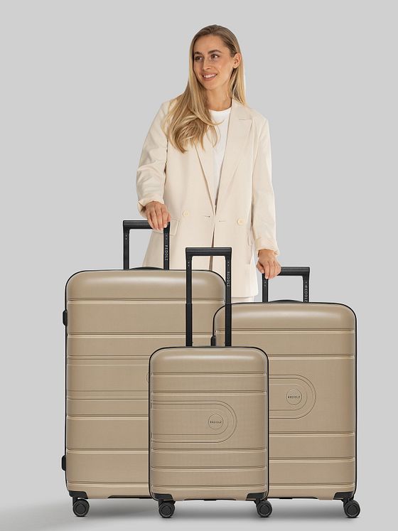 Redolz Essentials 11 4 hjul Kuffert 3-delt med strækfold Redolz Essentials 11 4 hjul Kuffert 3-delt med strækfold