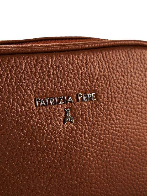 Patrizia Pepe Kožená taška přes rameno 20 cm