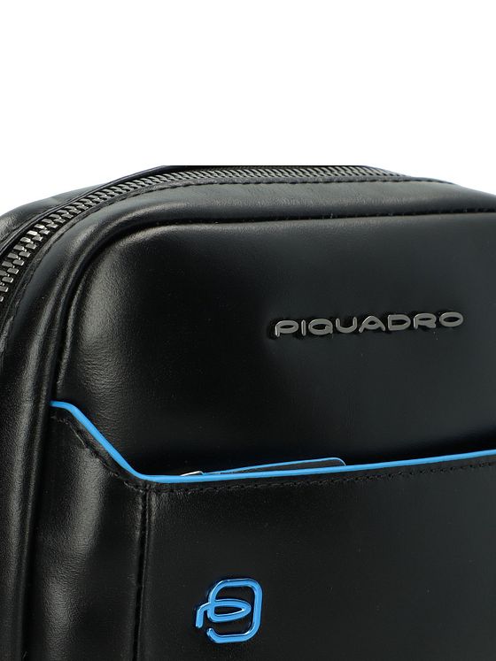 Piquadro Blå firkantet skuldertaske i læder 22 cm Piquadro Blå firkantet skuldertaske i læder 22 cm