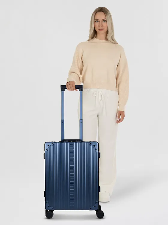 Aleon Traveler Domestic 4-hjulig Cabinväska av Aluminium, 55 cm Aleon Traveler Domestic 4-hjulig Cabinväska av Aluminium, 55 cm