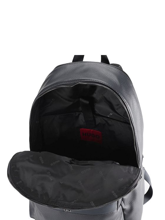 Hugo Quantic Daypack 44.5 cm Laptoprum Hugo Quantic Daypack 44.5 cm Laptoprum