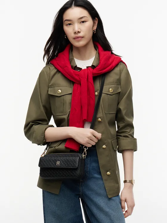 Tommy Hilfiger TH Icon Crossbody-väska 20 cm Tommy Hilfiger TH Icon Crossbody-väska 20 cm