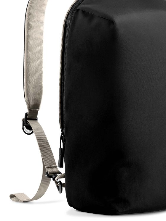 XD Design Oboustranný batoh 46 cm s přihrádkou na notebook