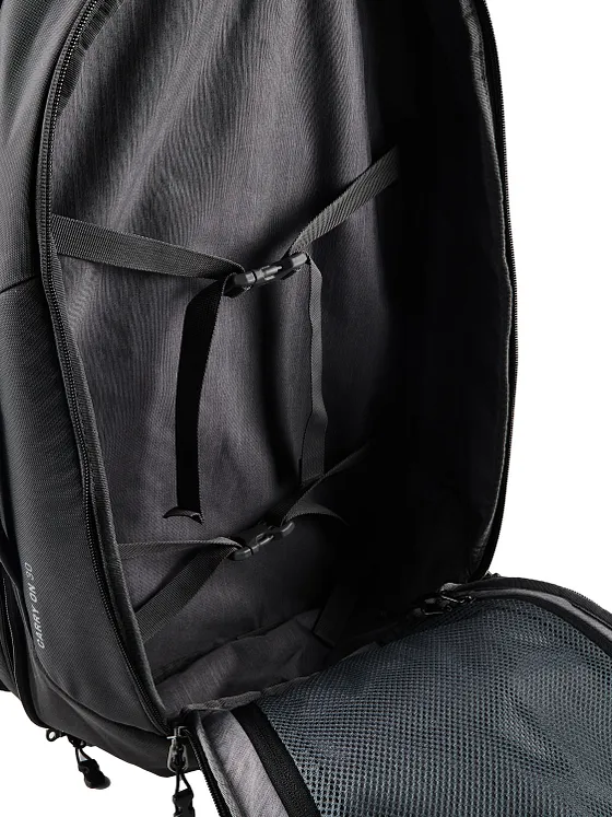 Deuter Carry On 30 L -matkareput 52 cm Deuter Carry On 30 L -matkareput 52 cm
