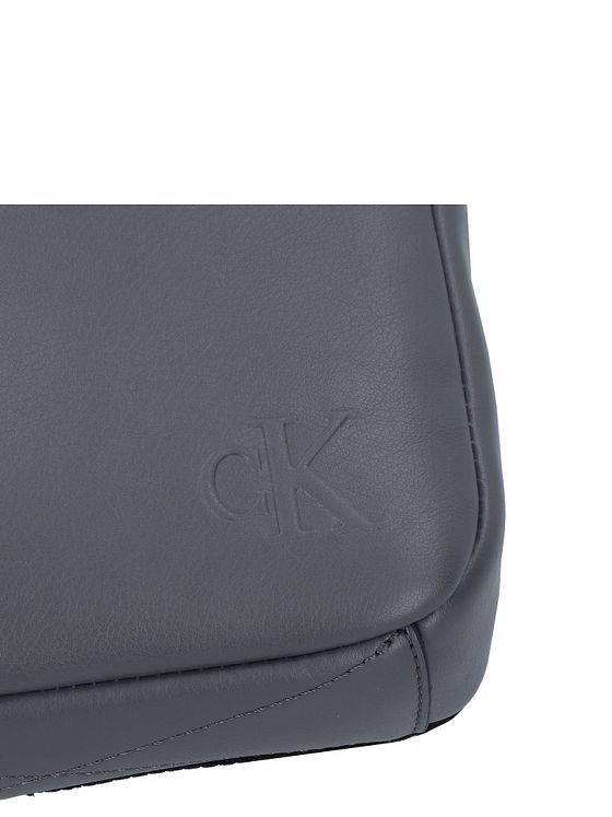 Calvin Klein Jeans Ultralight Skuldertaske 18 cm Calvin Klein Jeans Ultralight Skuldertaske 18 cm