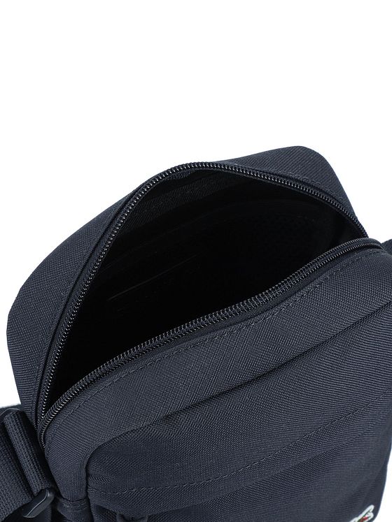 Lacoste Core Essentials Neocroc Skuldertaske 16.5 cm Lacoste Core Essentials Neocroc Skuldertaske 16.5 cm