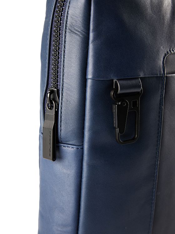 Piquadro Skuldertaske Læder 27 cm