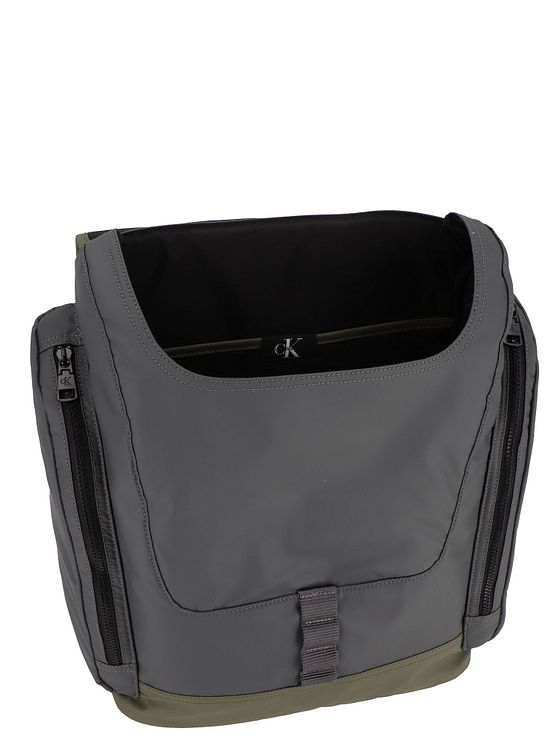Calvin Klein Jeans Ultralight Daypack 42 cm Laptoprum Calvin Klein Jeans Ultralight Daypack 42 cm Laptoprum