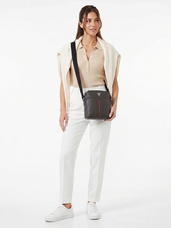 Guess Torino Crossbody taske 24.5 cm Guess Torino Crossbody taske 24.5 cm