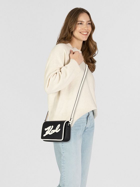 Karl Lagerfeld Skuare Skuldertaske 22 cm Karl Lagerfeld Skuare Skuldertaske 22 cm