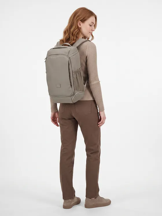 Johnny Urban Kian Daypack 48 cm Laptopfack Johnny Urban Kian Daypack 48 cm Laptopfack