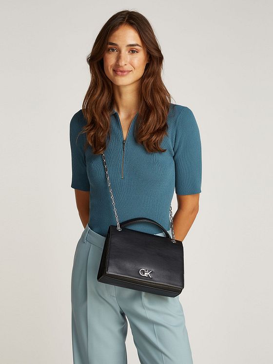Calvin Klein Re-Lock Skuldertaske 25 cm Calvin Klein Re-Lock Skuldertaske 25 cm