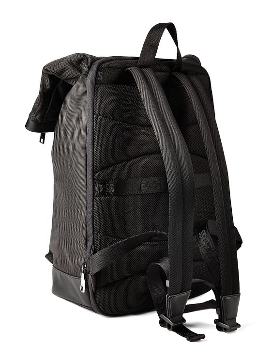 Boss Ray Batoh 43 cm Kapsa na notebook