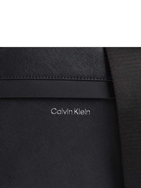Calvin Klein CK Must Mini Bag skuldertaske 18 cm