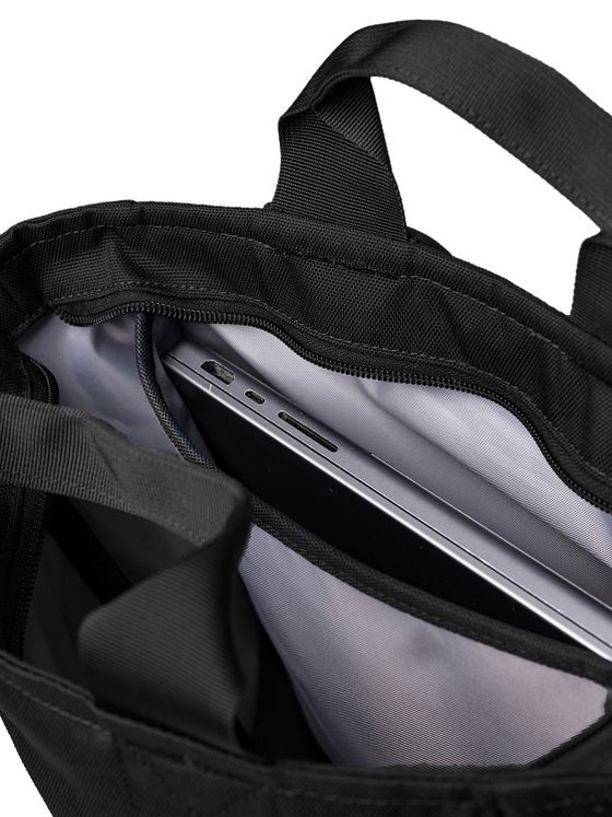 Sandqvist Ground Daypack 27 cm Laptoprum