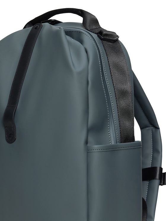 Rains Essential Daypack 41 cm Laptoprum Rains Essential Daypack 41 cm Laptoprum