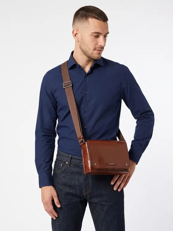 The Bridge Mattia Messenger bags Läder 24 cm The Bridge Mattia Messenger bags Läder 24 cm