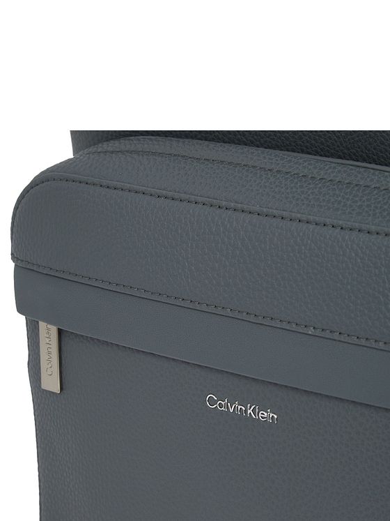 Calvin Klein CK Must Daypack 41 cm Calvin Klein CK Must Daypack 41 cm