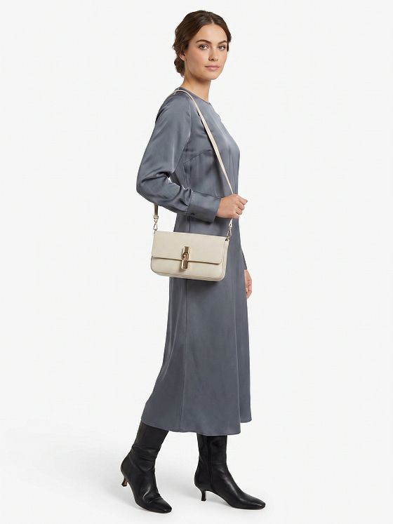 Furla Iride Crossbody taske S Læder 24 cm Furla Iride Crossbody taske S Læder 24 cm